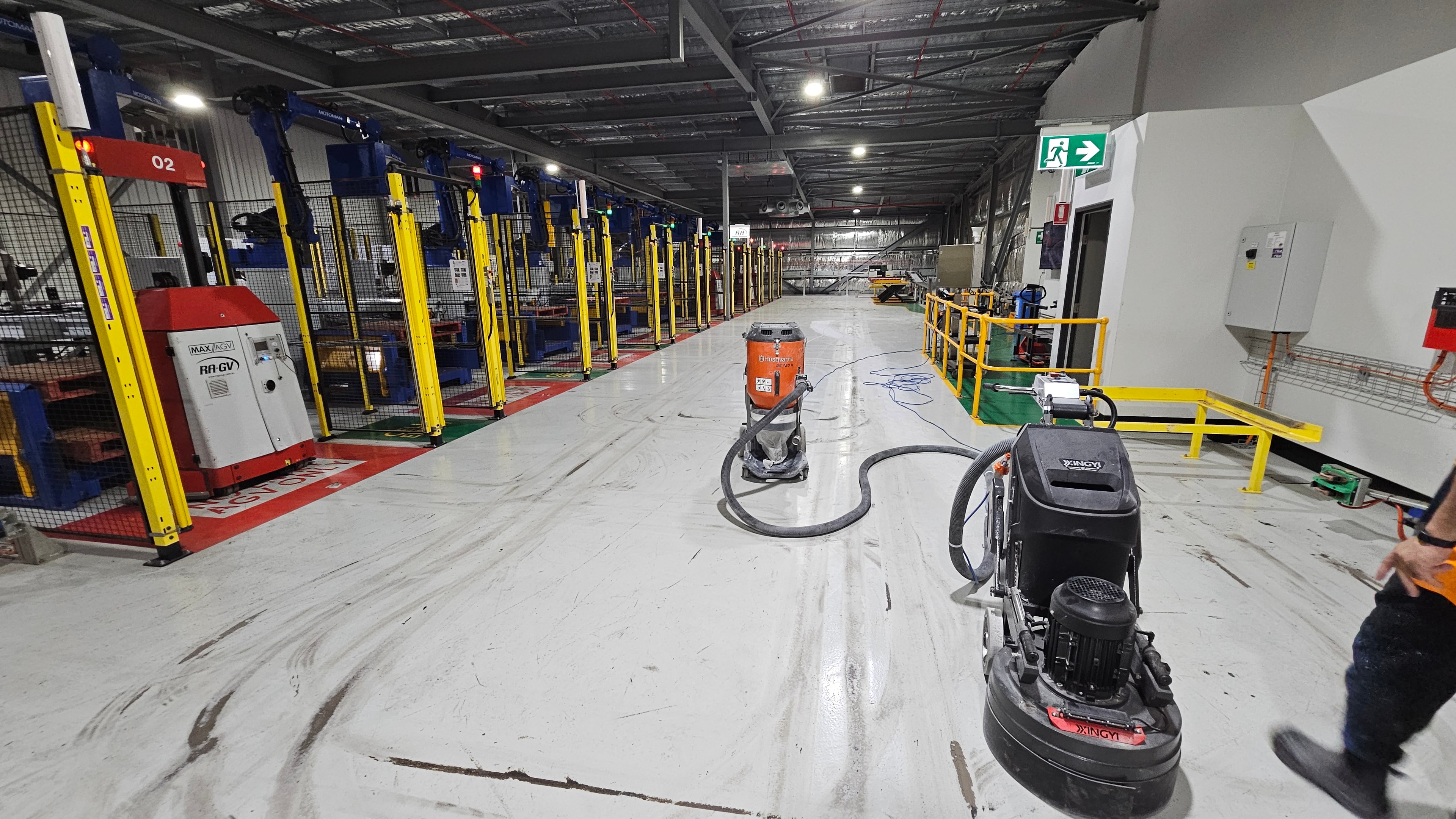 Warehouse epoxy floor final result
